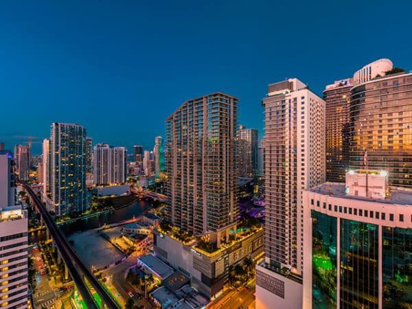 imgi_35_09-Sentral-Brickell-Views-Northeast