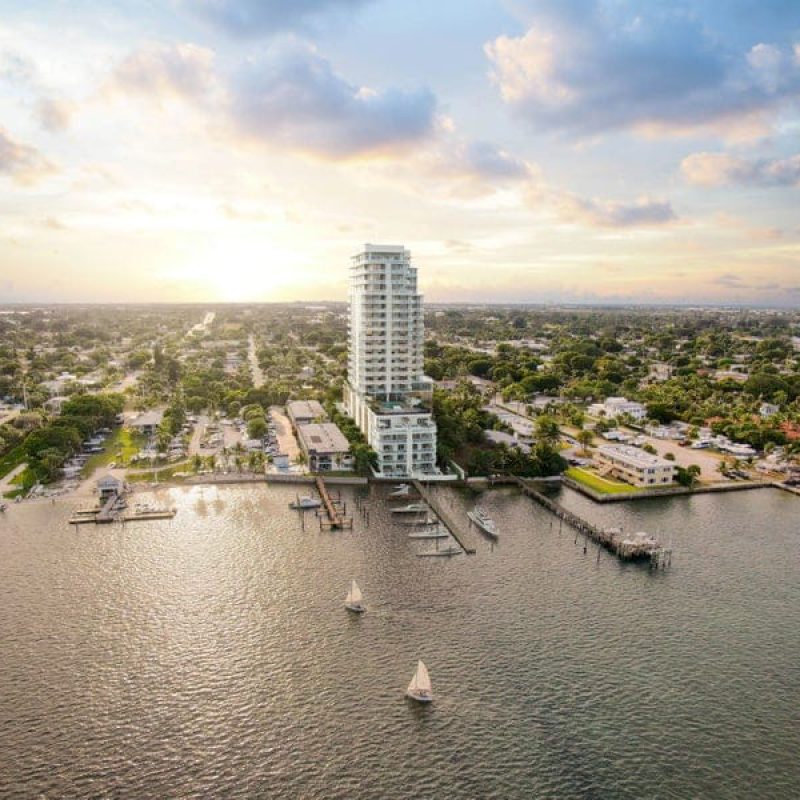 Alba-Palm-Beach-aerial-sunset